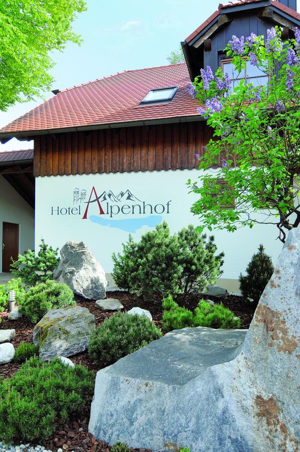 Hotel Alpenhof Gauting Exterior foto