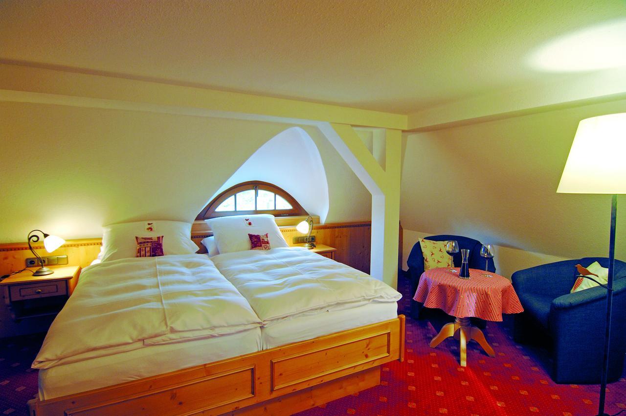 Hotel Alpenhof Gauting Exterior foto